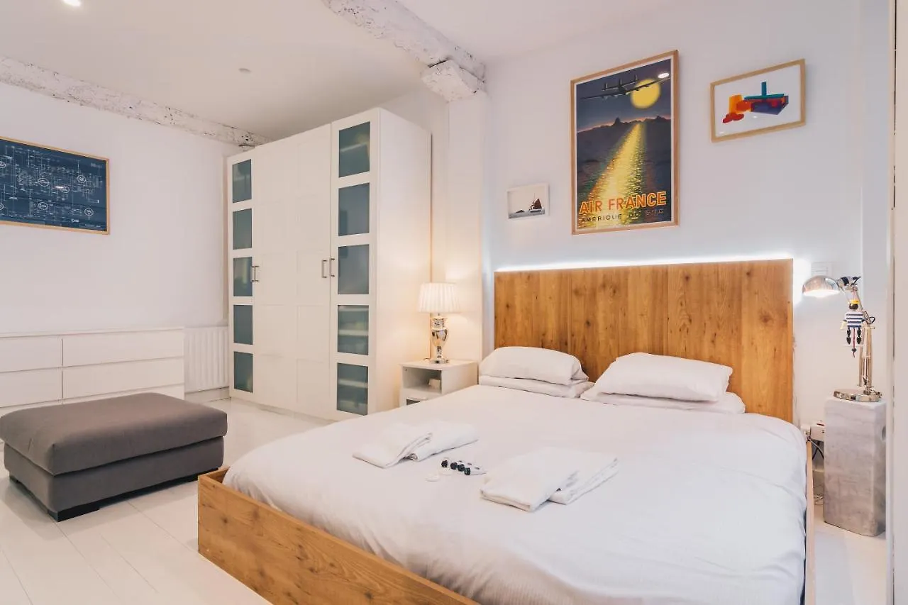 Plaza Nueva Apartment By People Rentals Bilbao